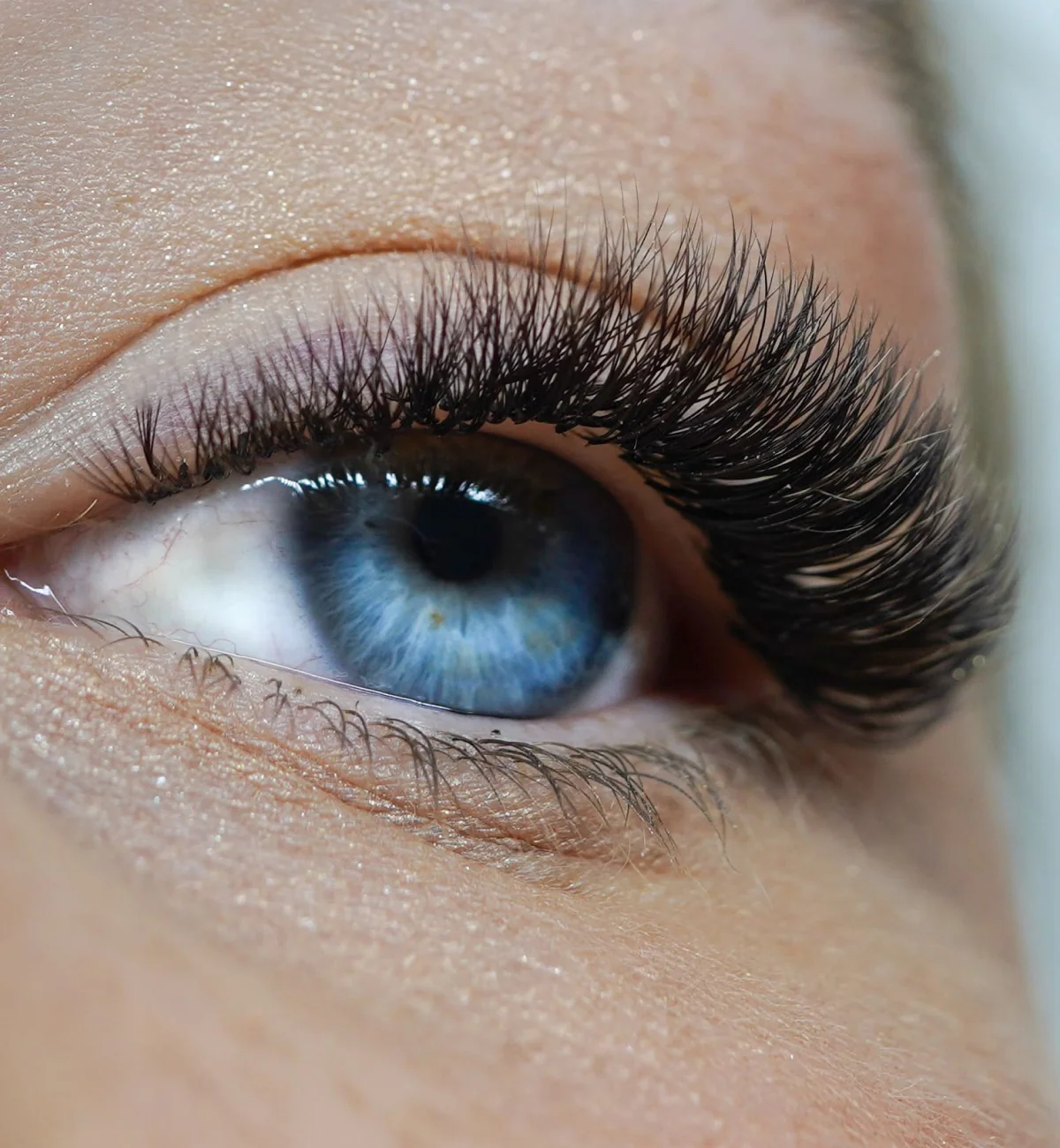 Wimpernverlängerung